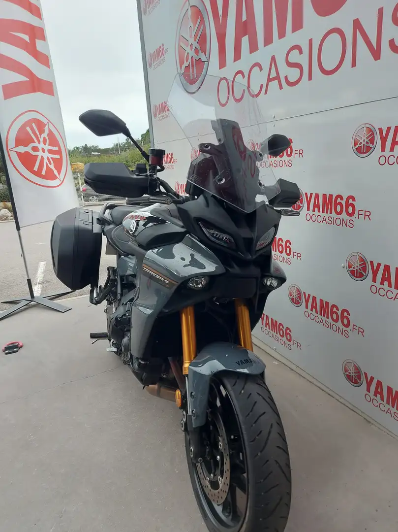 Yamaha Tracer 9 GT Gris - 2