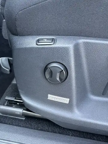 Volkswagen Touran view 19