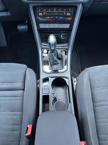 Volkswagen Touran view 14
