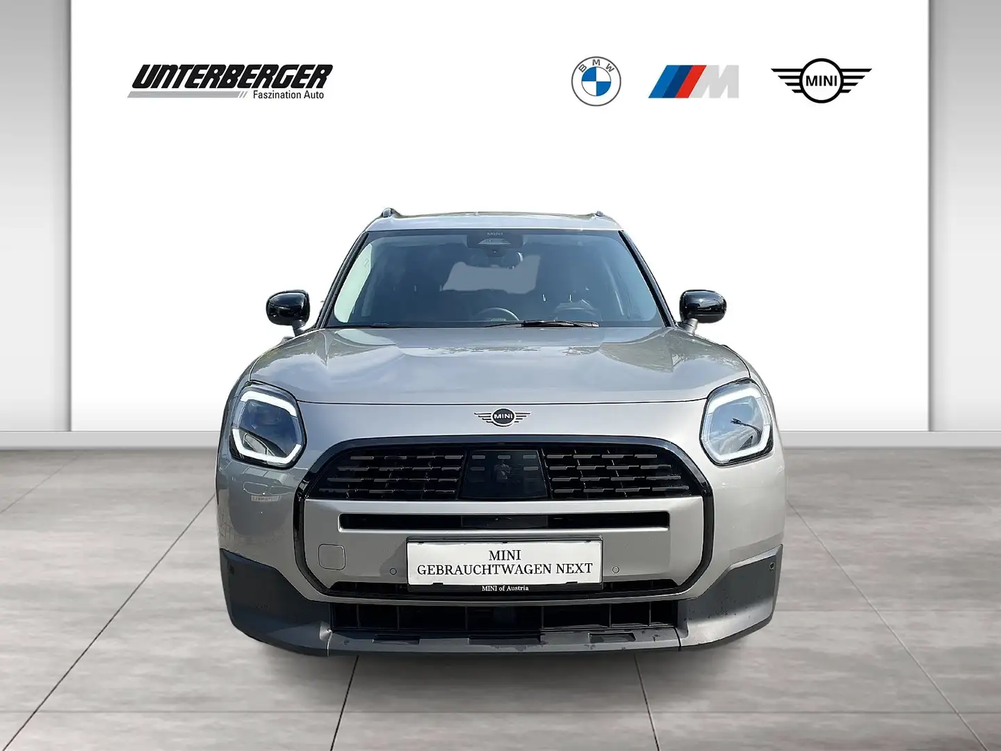 MINI Cooper Countryman Countryman C Paket M // Head-Up // Panorama Glasd Silber - 2