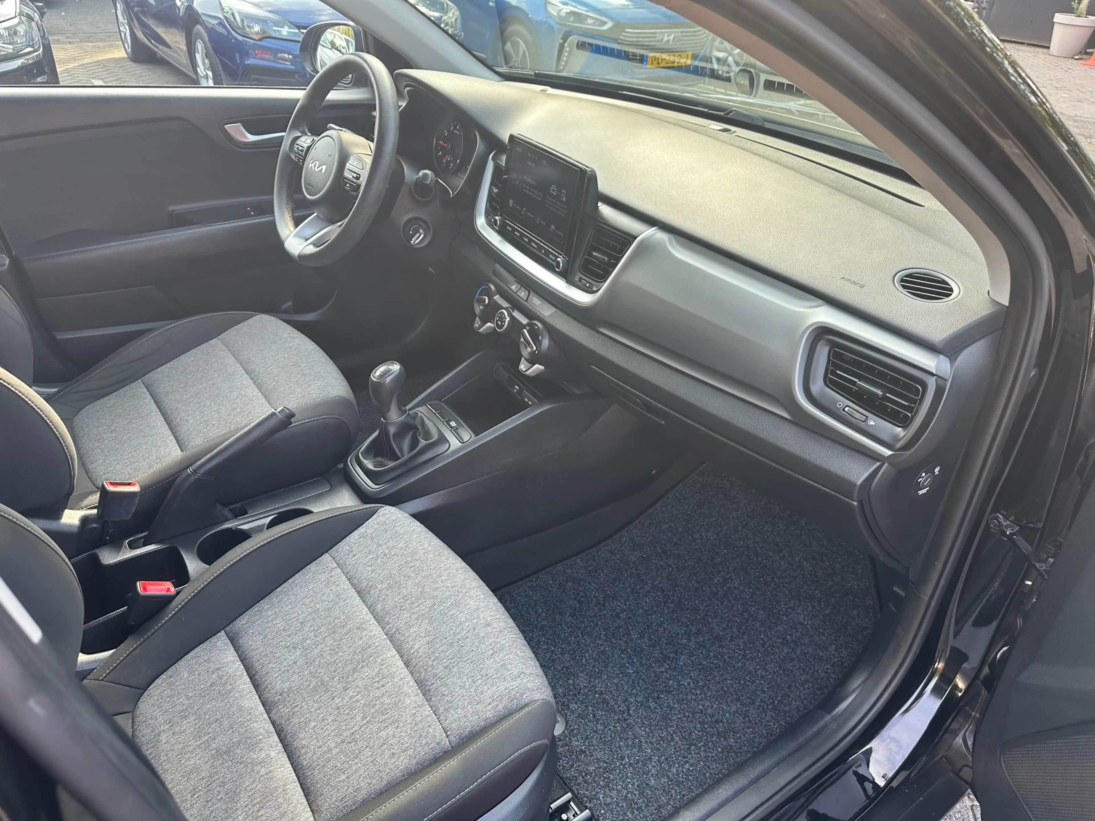Kia Stonic 1.0 T-GDi MHEV ComfortLine , carplay 83.000 KM — photo 12