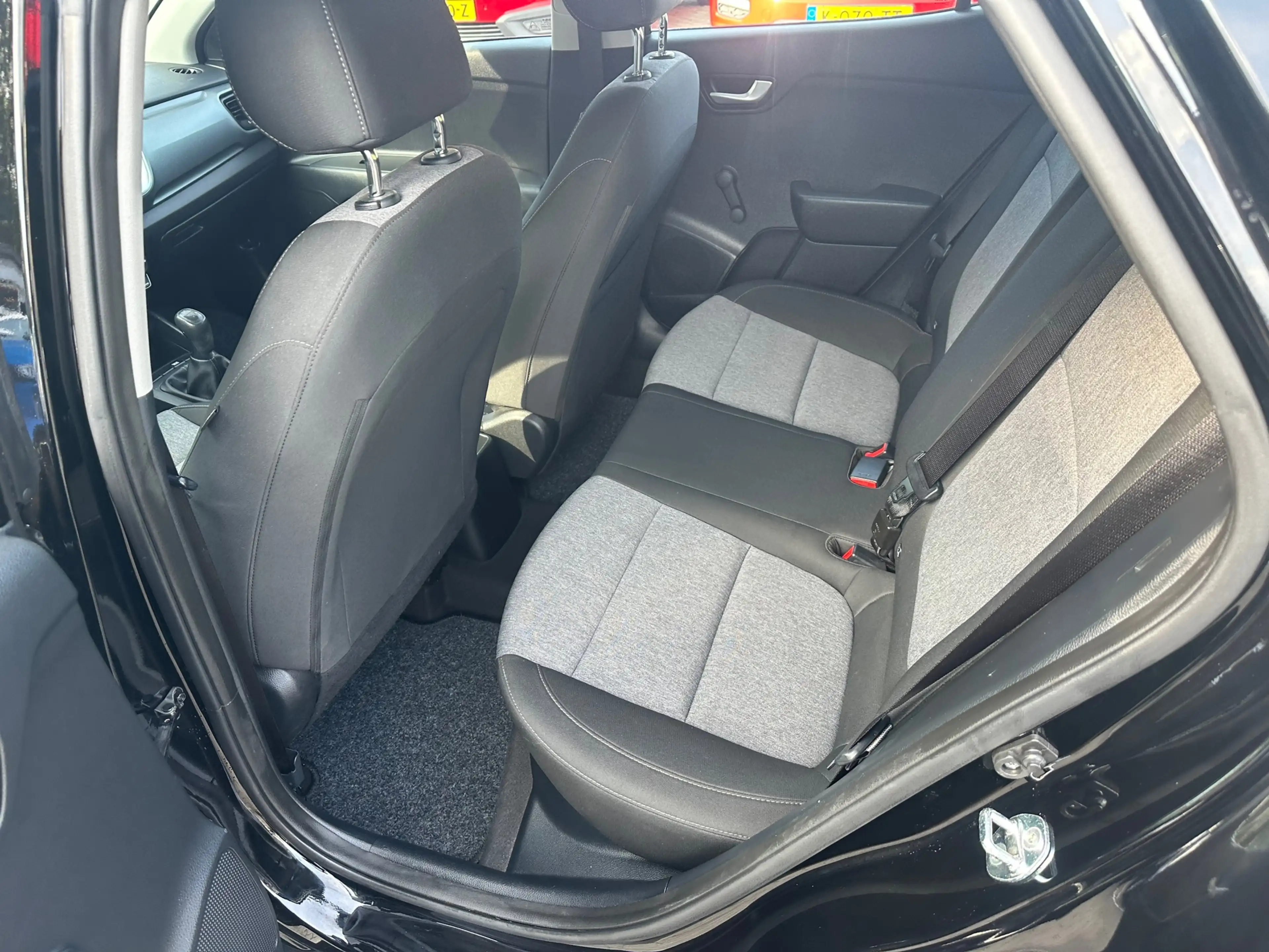Kia Stonic 1.0 T-GDi MHEV ComfortLine , carplay 83.000 KM — photo 7