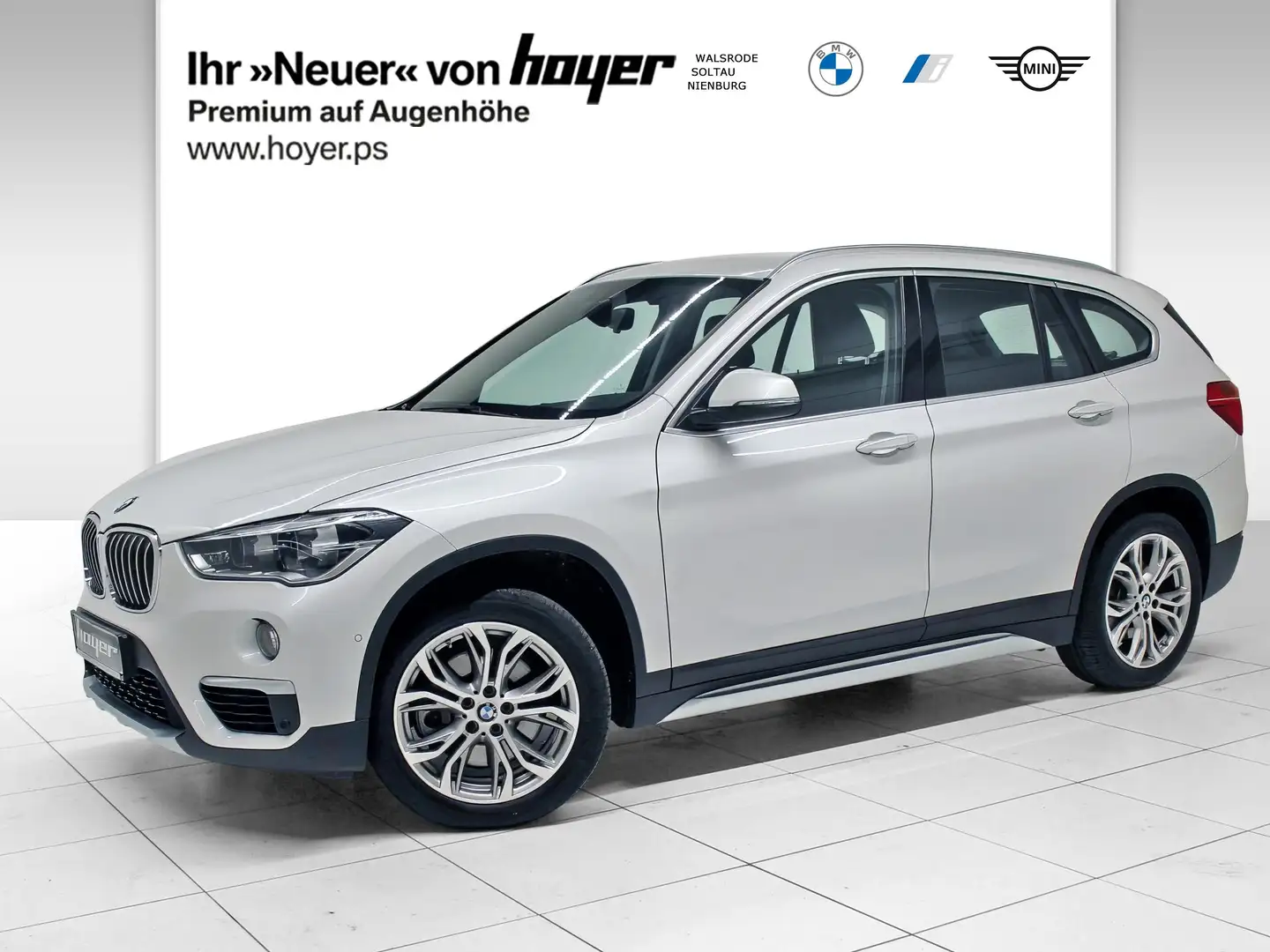 BMW X1 xDrive20i xLine LED RFK Navi Komfortzg. Shz Blanc - 1