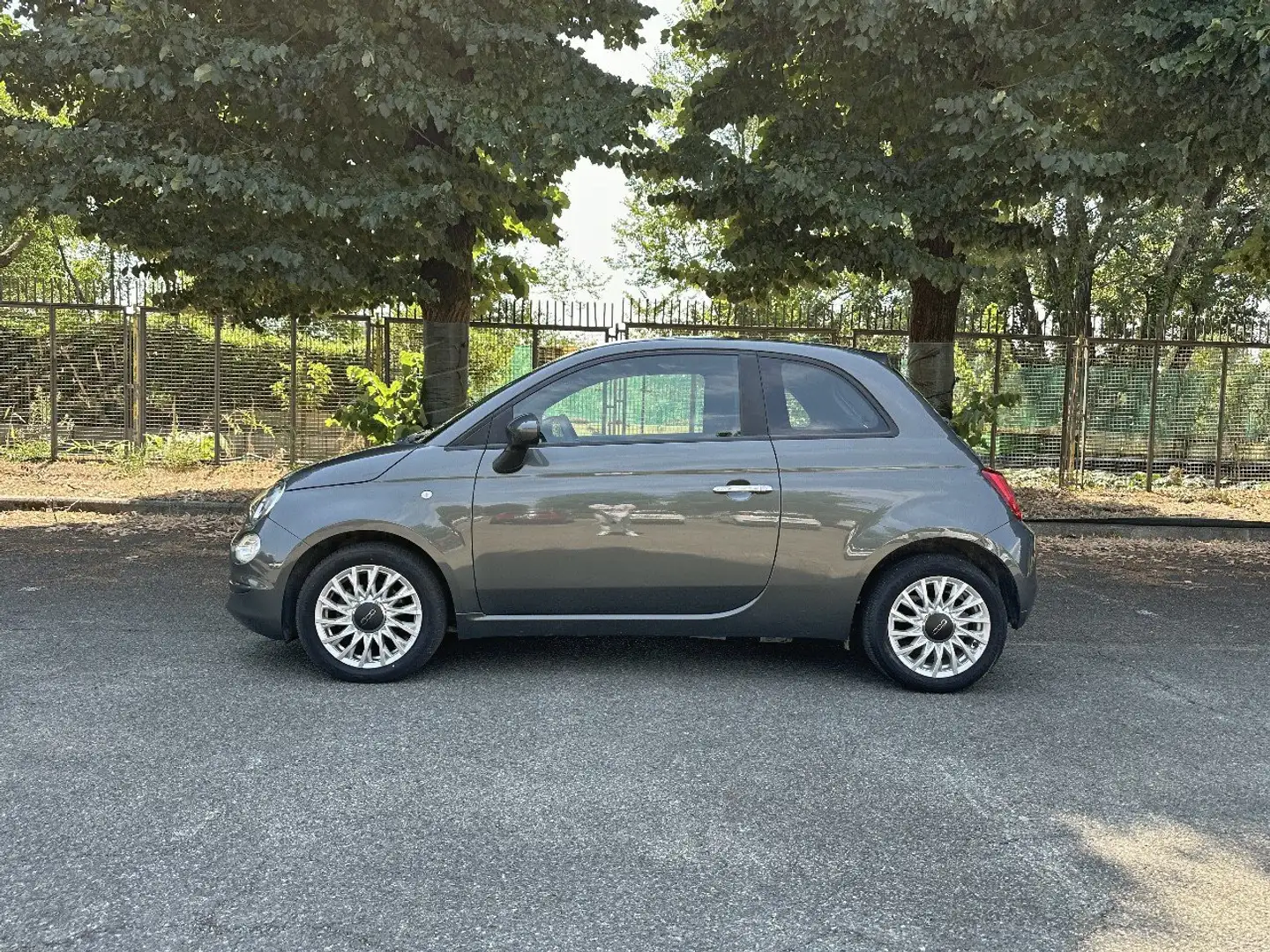 Fiat 500 1.0 70cv Ibrido Lounge Grigio - 2