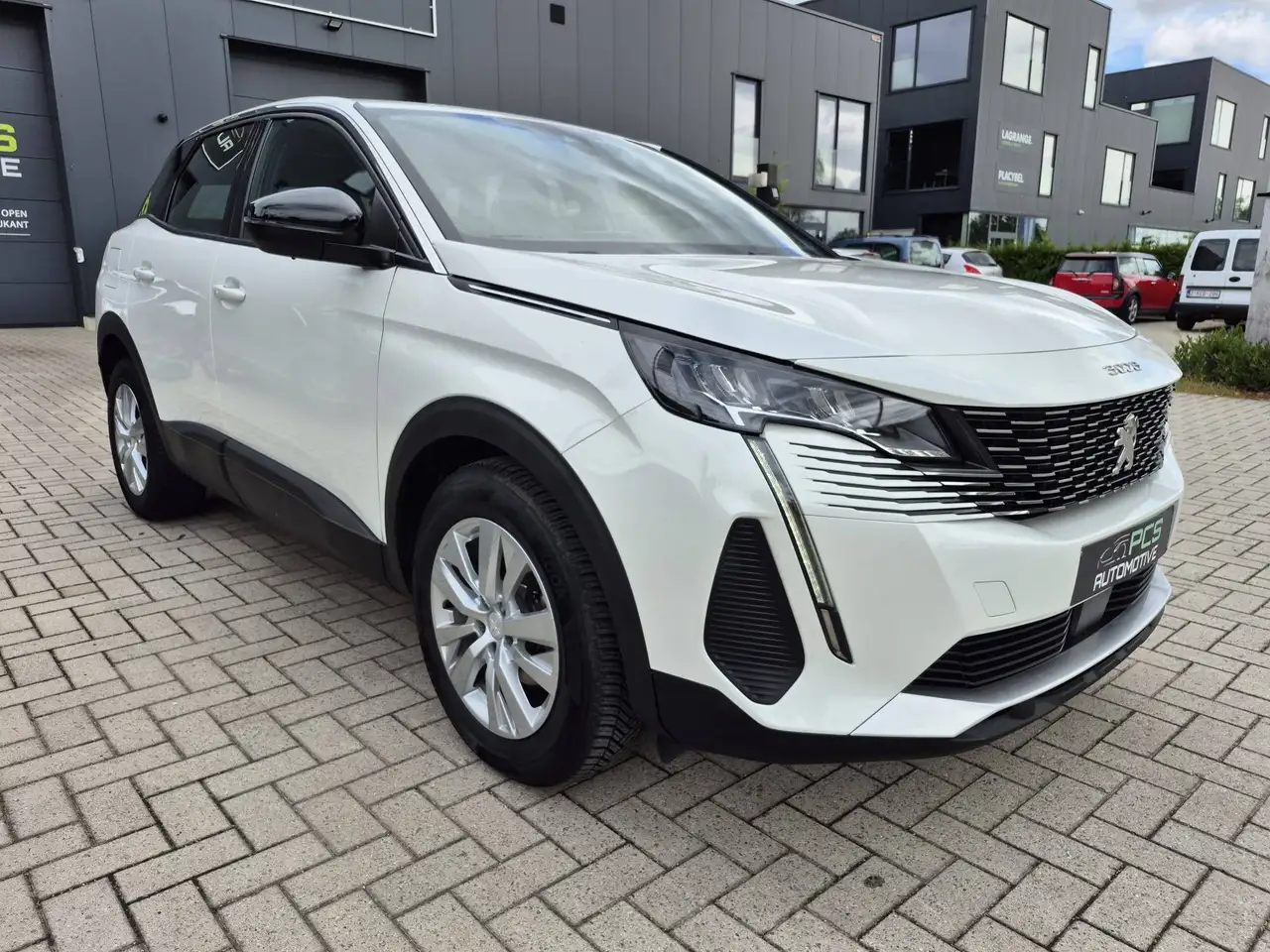 Peugeot 3008 1.2 Benzine Auto. / BTW-aftrekbaar / 2023 / 12 mnd Waarborg, миниатюра 3
