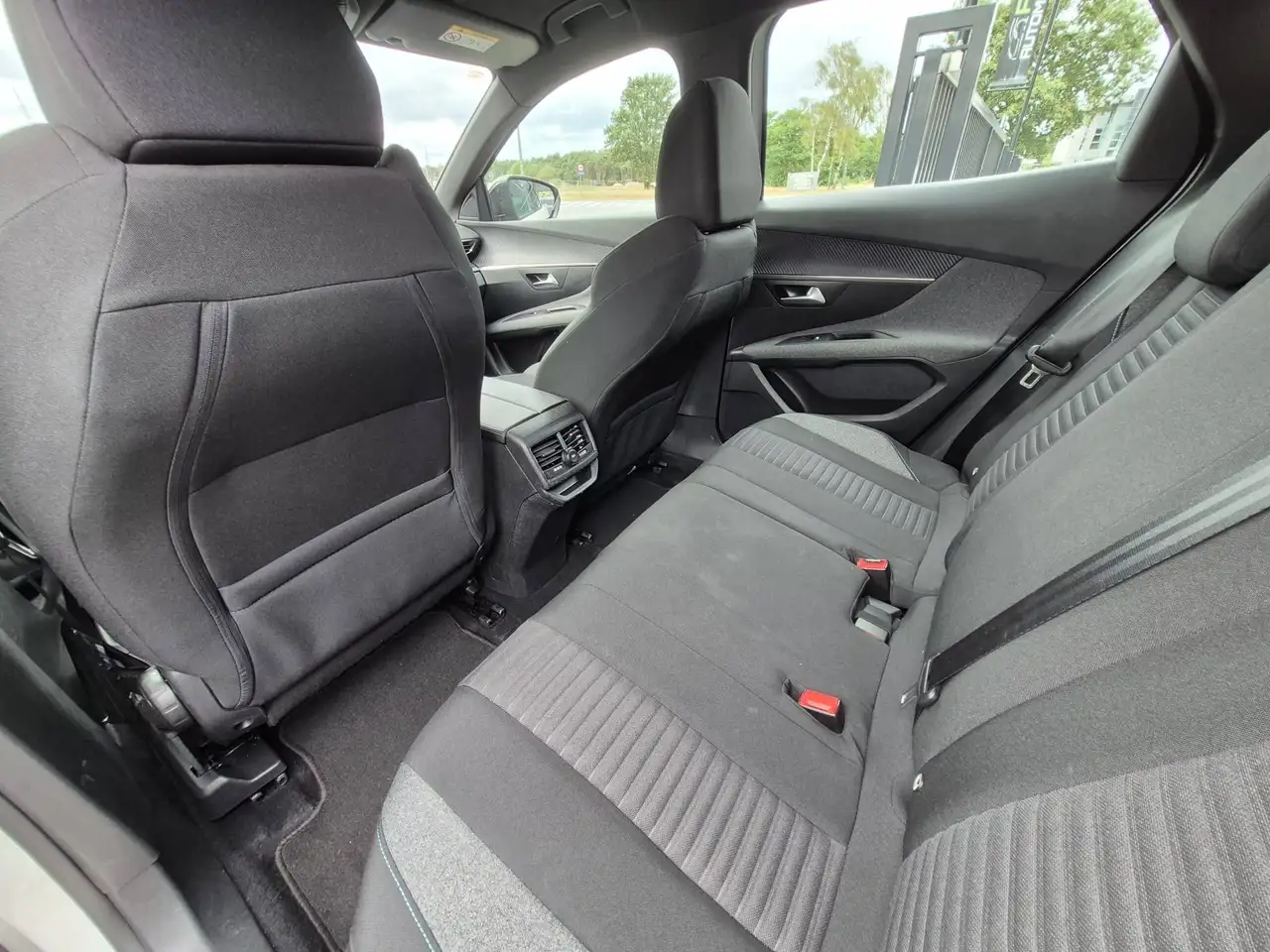 Peugeot 3008 1.2 Benzine Auto. / BTW-aftrekbaar / 2023 / 12 mnd Waarborg, миниатюра 18