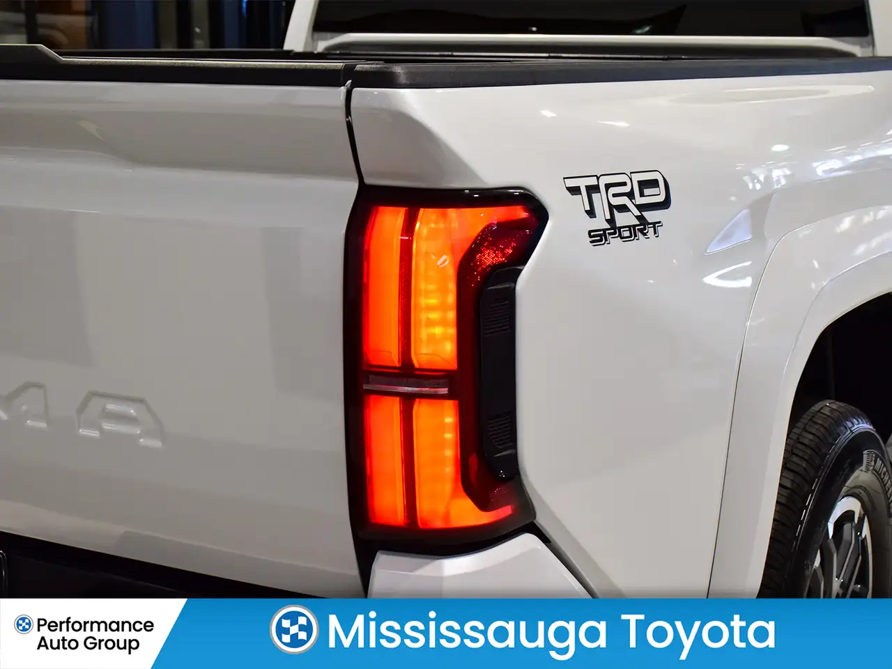 Toyota Tacoma снимка Toyota Tacoma