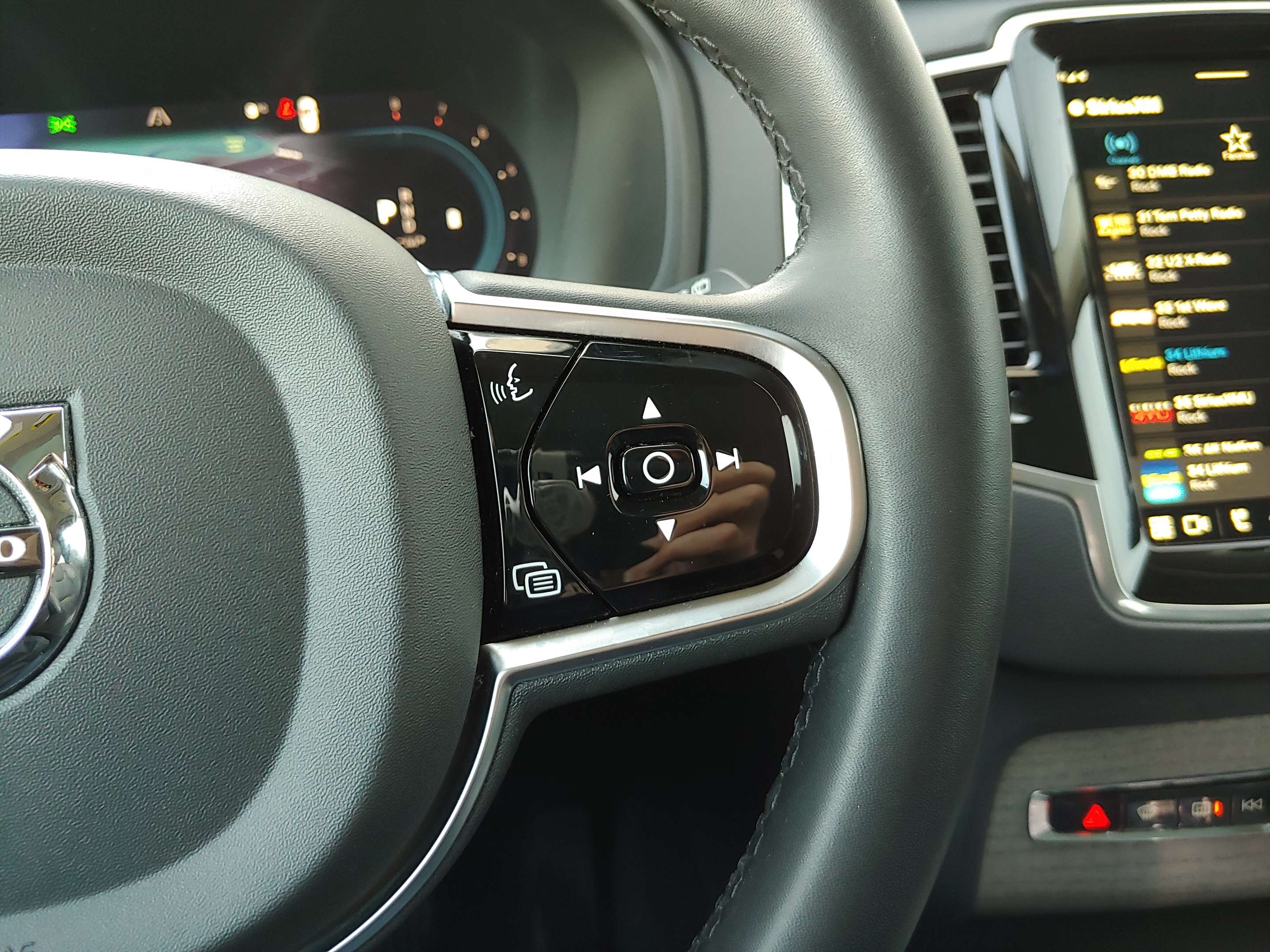 2024 Volvo XC90 Ultimate Bright Theme 2.0L AWD | 7 SEAT | 73K KM thumb 25