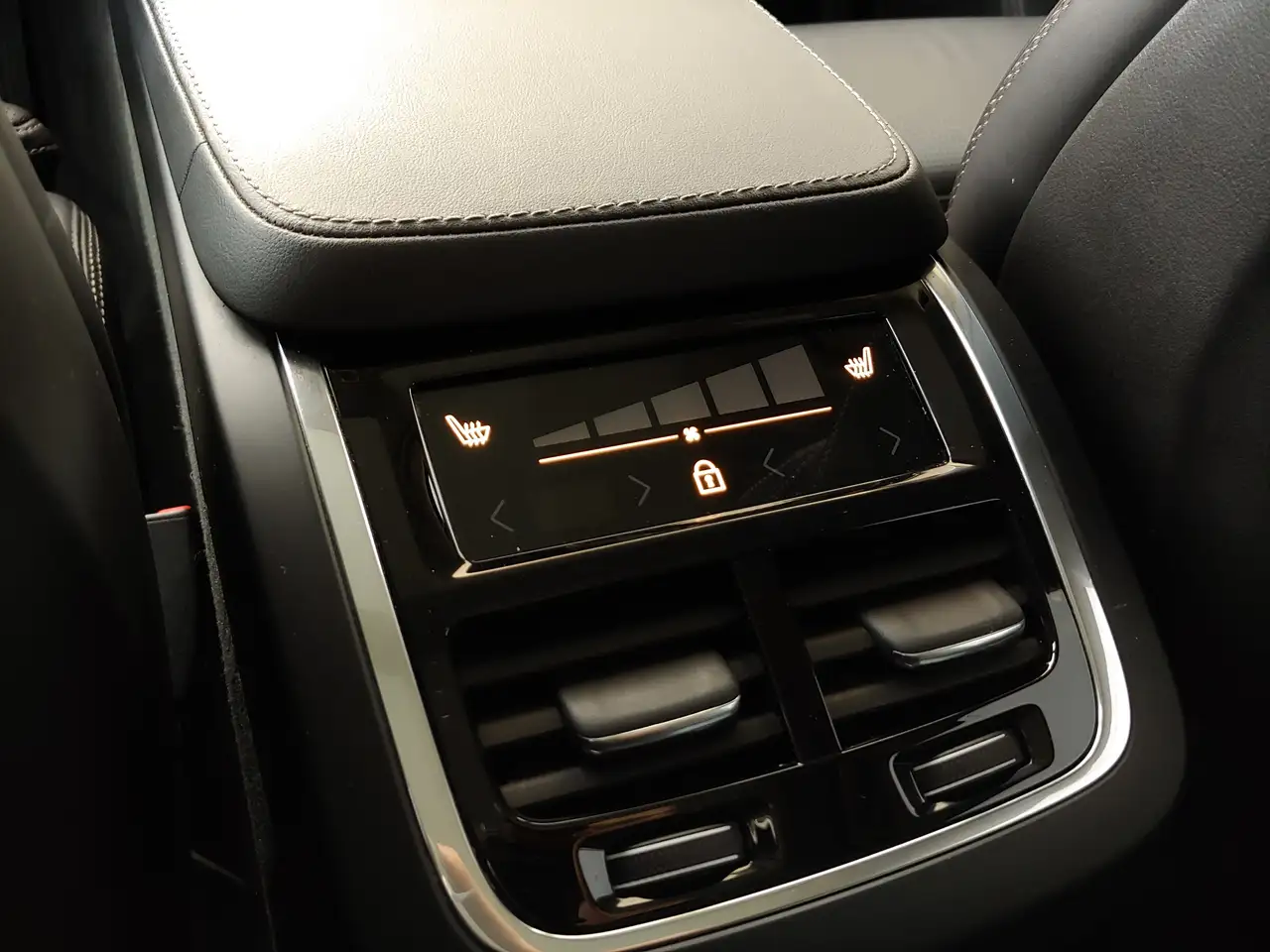 Volvo XC90 снимка Volvo XC90
