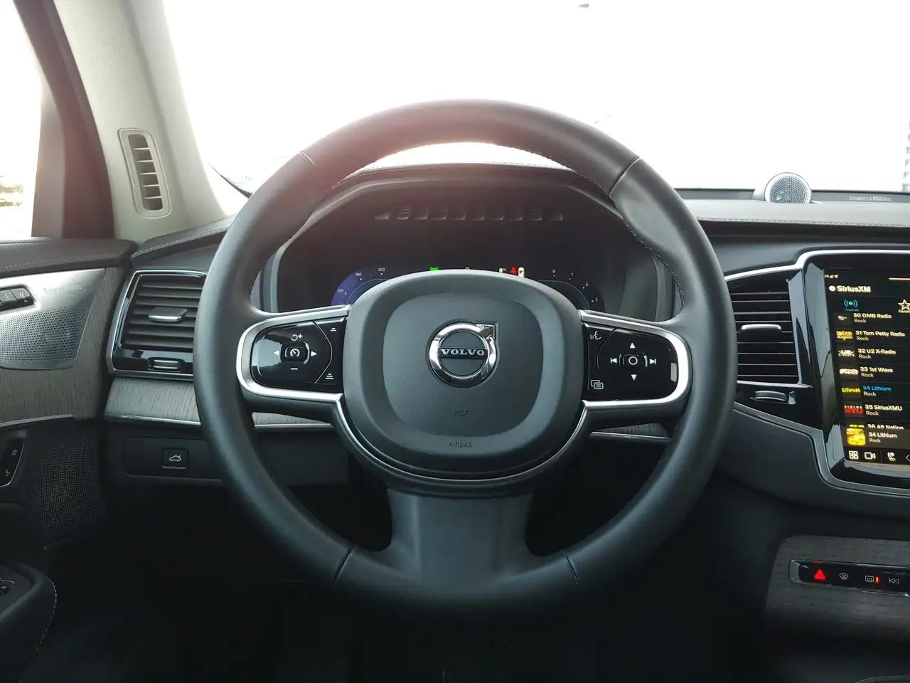 Volvo XC90 снимка Volvo XC90