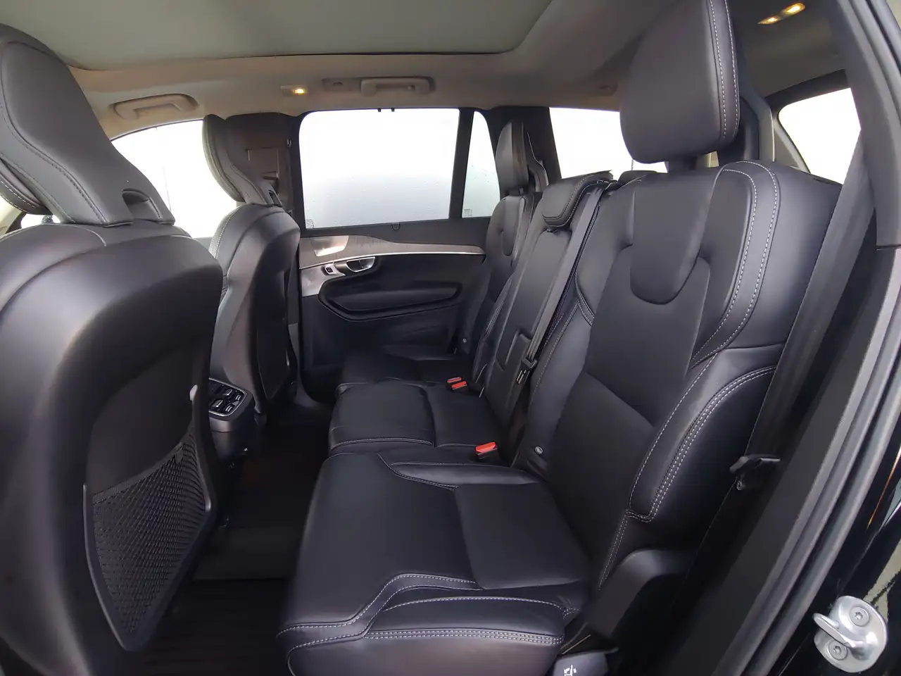 Volvo XC90 снимка Volvo XC90