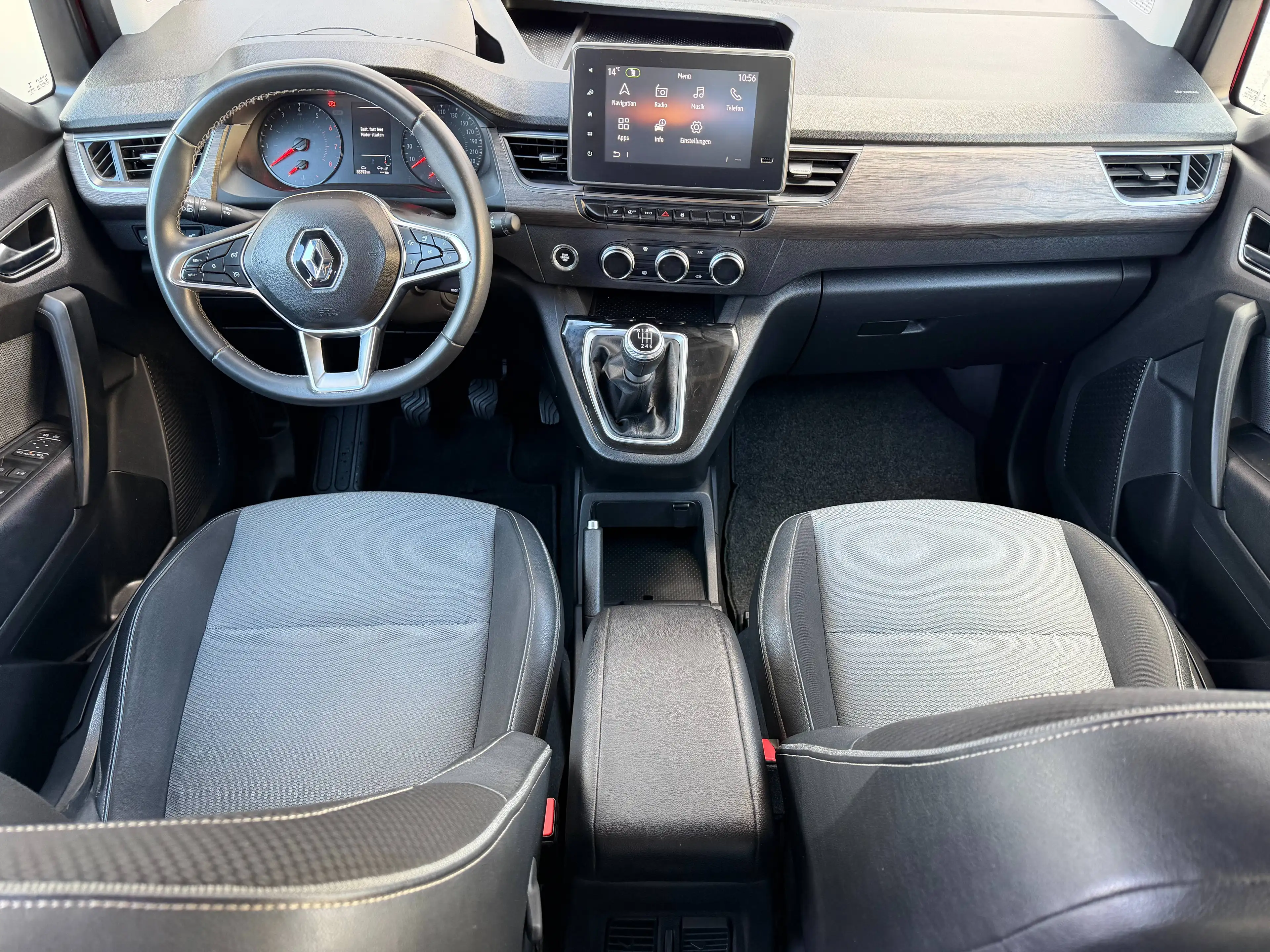 Renault Kangoo Intens — photo 14