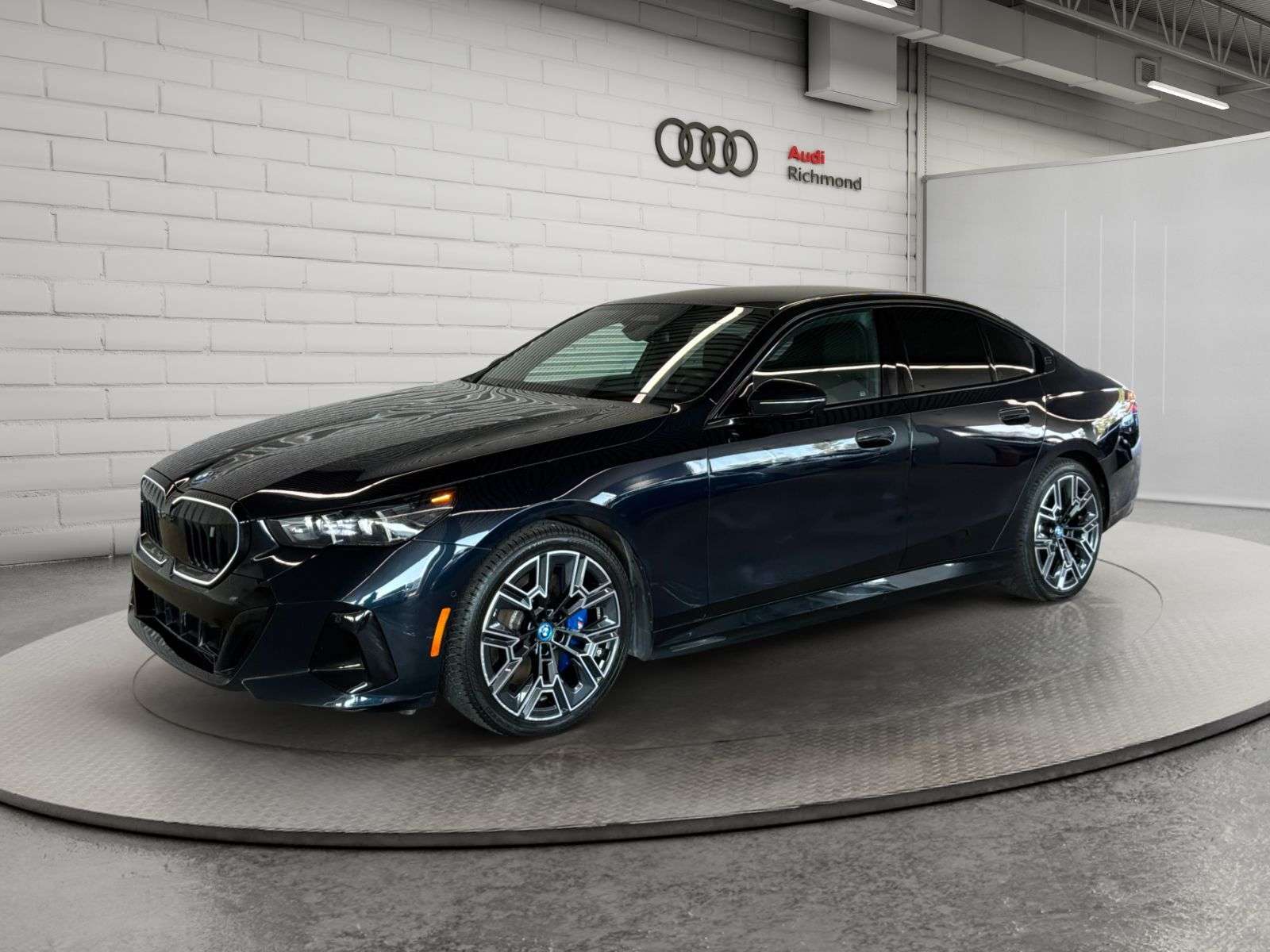 2025 BMW i5 xDrive40