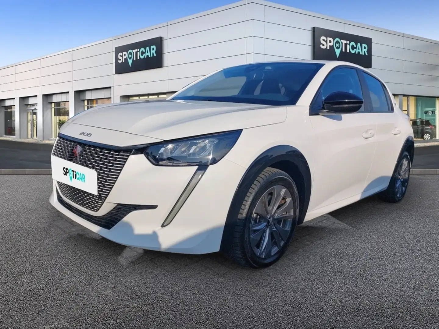 Peugeot e-208 Active Pack 136 Navi + Shzg/ SOH: 91,4 Weiß - 1