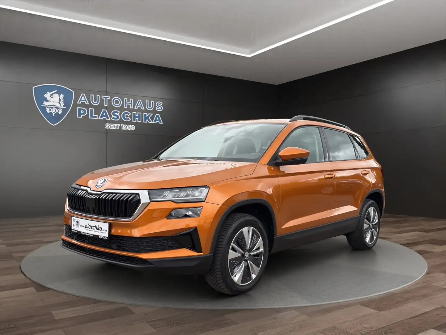 Skoda Karoq 1.5 TSI Selection LED+NAVI+PDC+KAMERA Klima Navi Orange - 1