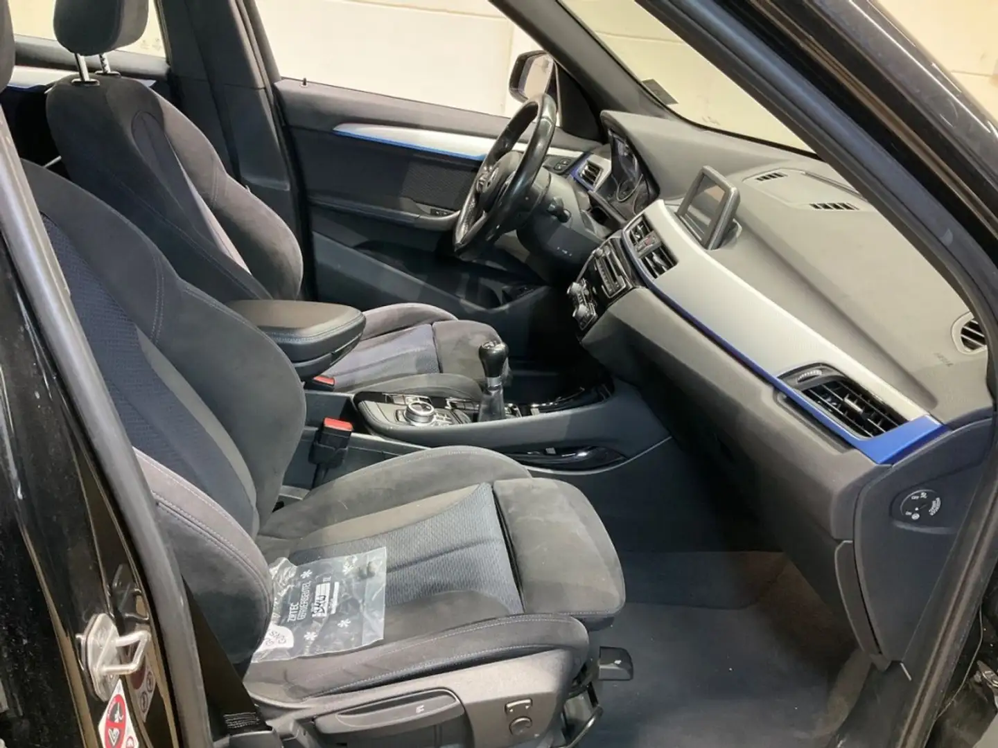 BMW X1 sDrive 18d Noir - 2