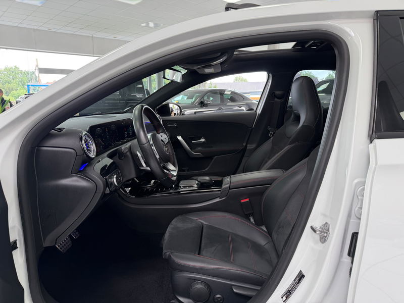 Mercedes-Benz A 200 AMG*Hight-Paket*Pano*LED*CAM*MBUX*Ambiente — photo 9