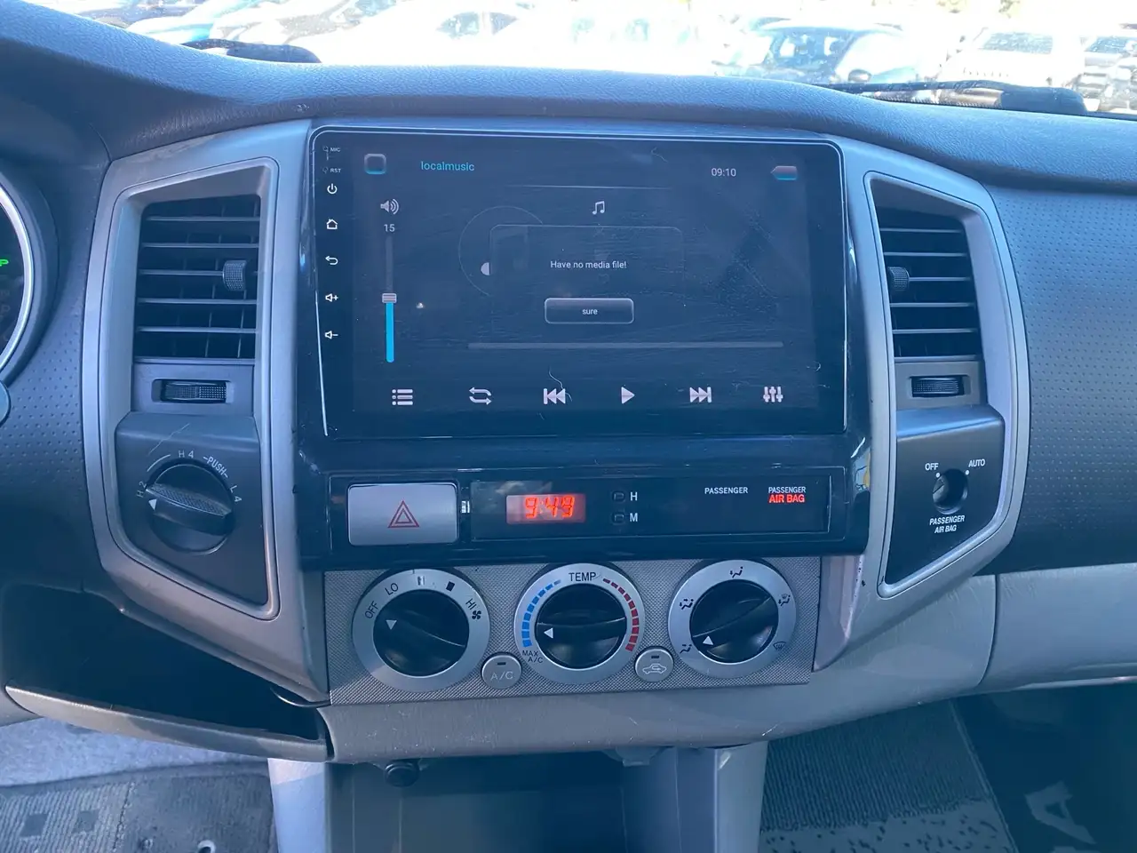 Toyota Tacoma снимка Toyota Tacoma