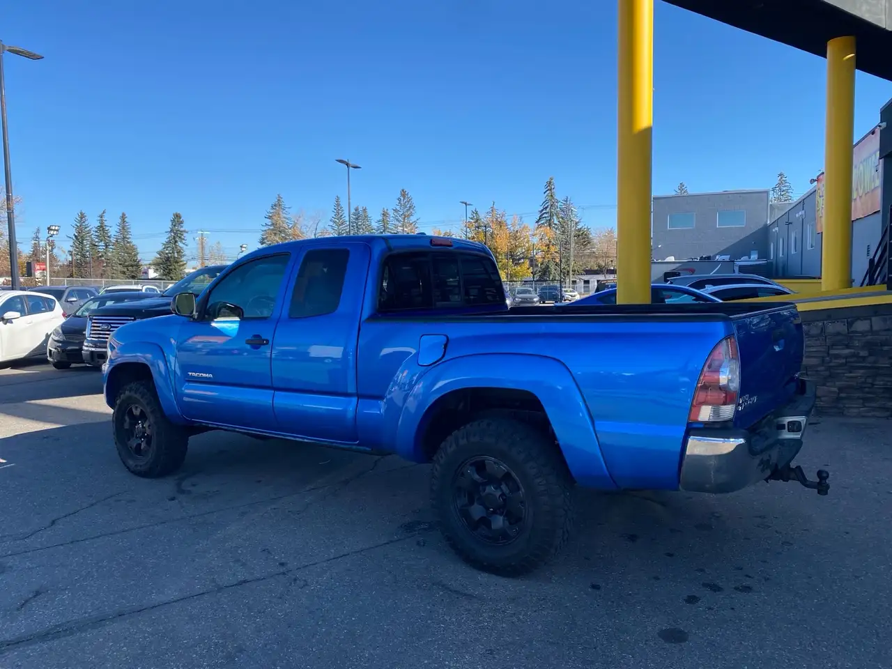 Toyota Tacoma снимка Toyota Tacoma