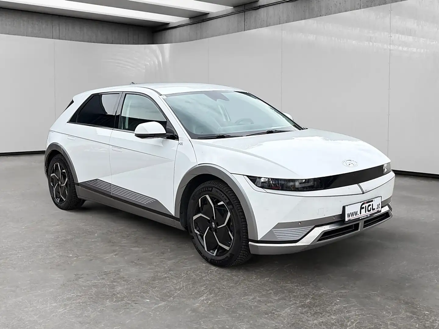 Hyundai IONIQ 5 Ioniq 5 Elektro 73kWh Plus Line Long Range Aut. Weiß - 1