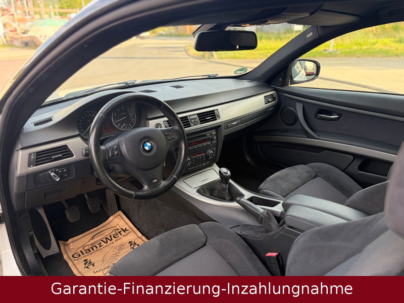 BMW 318 i M-Paket Coupe — photo 7