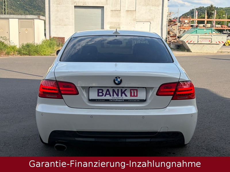 BMW 318 i M-Paket Coupe — photo 3