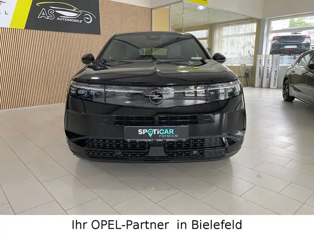 Opel Grandland X view 2
