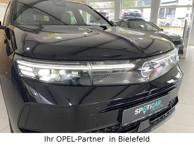 Opel Grandland X view 8