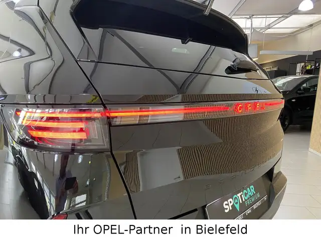 Opel Grandland X view 9