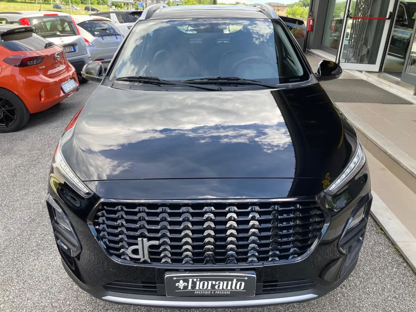 DR Automobiles DR 3.0 1.5 Bi-Fuel GPL Schwarz - 1