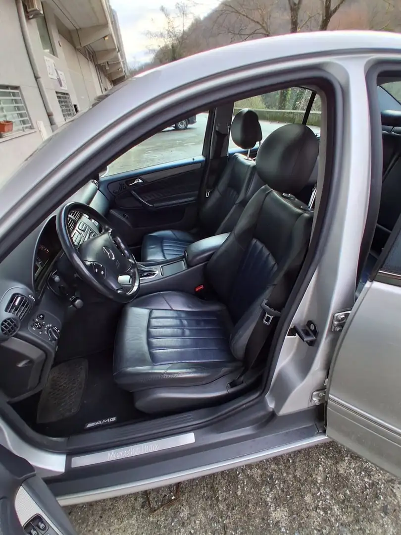 Mercedes-Benz C 32 AMG BERLINA Plateado - 2