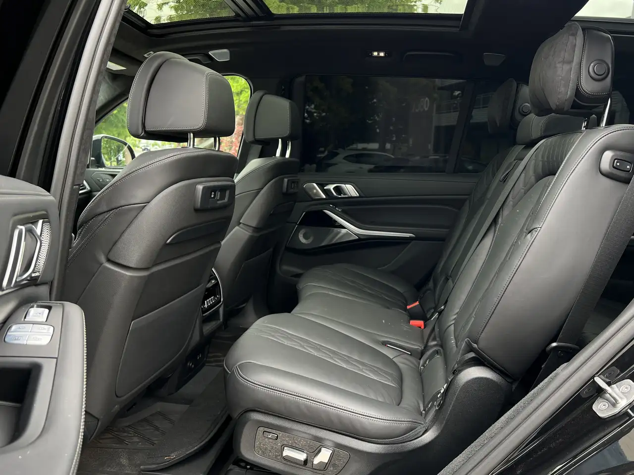BMW X7 снимка BMW X7