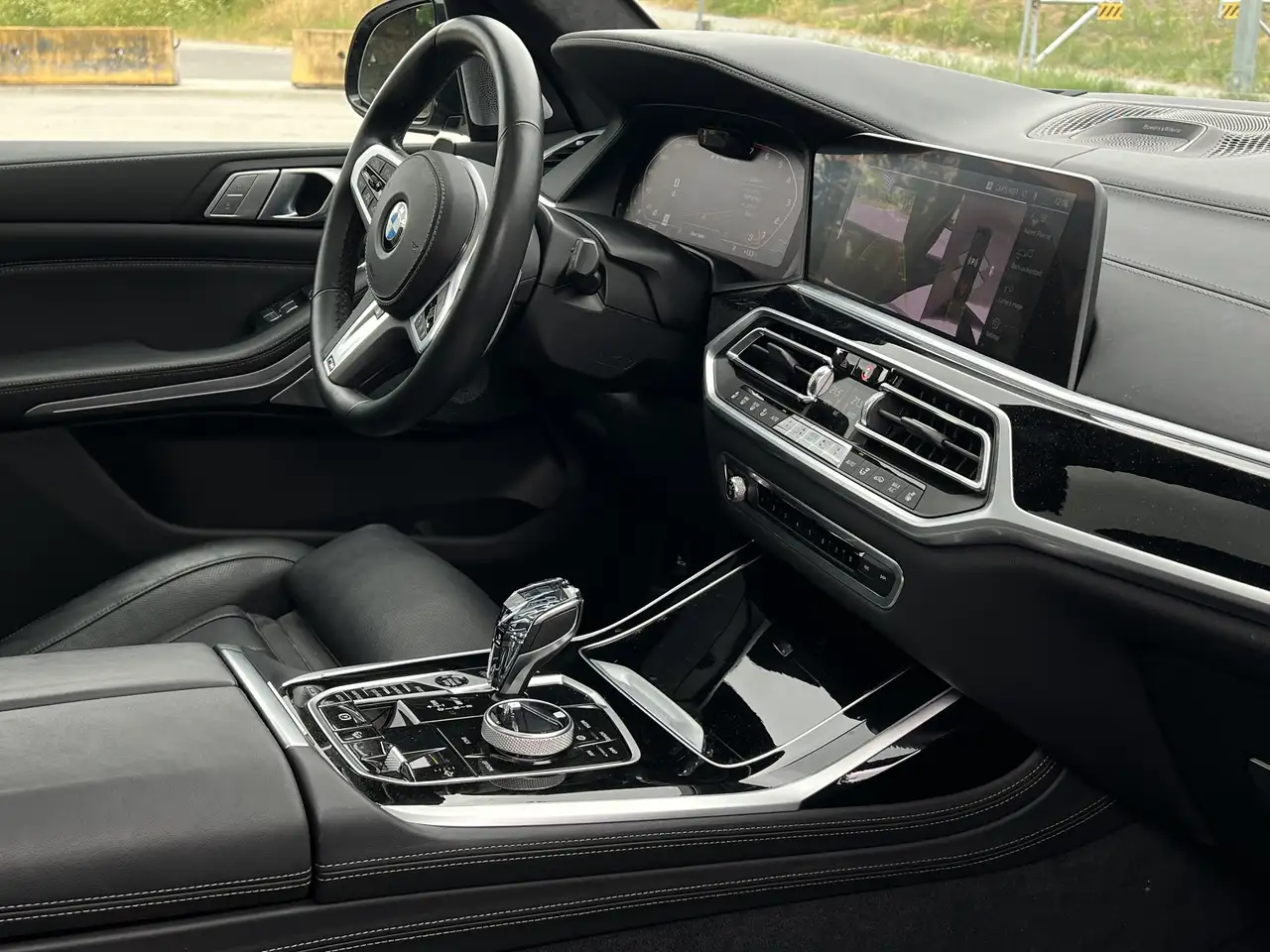 BMW X7 снимка BMW X7