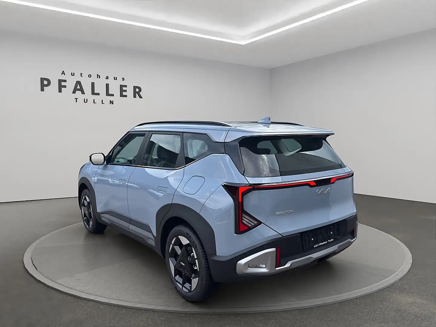 Kia Seltos Silber Grau - 2