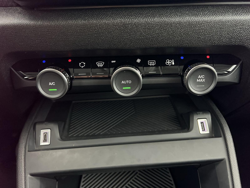 Citroen C4 Max 1.2*NAVI*HUD*RFK*uvm — photo 12