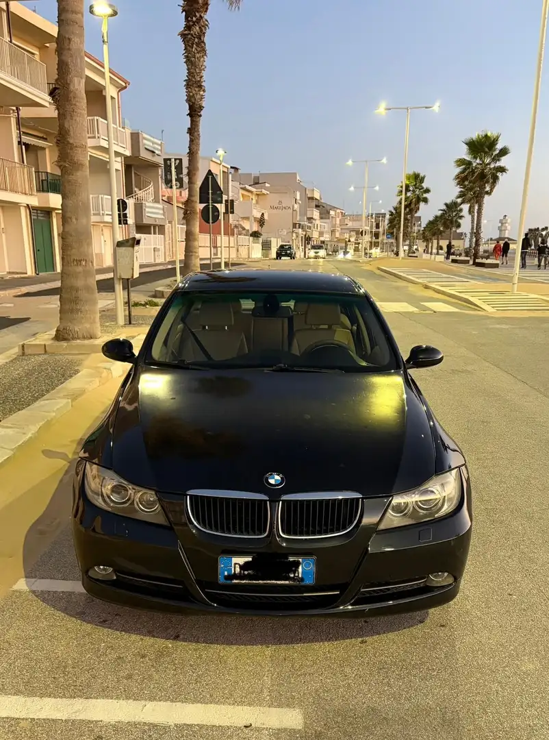 BMW 330 330xd Futura - 1