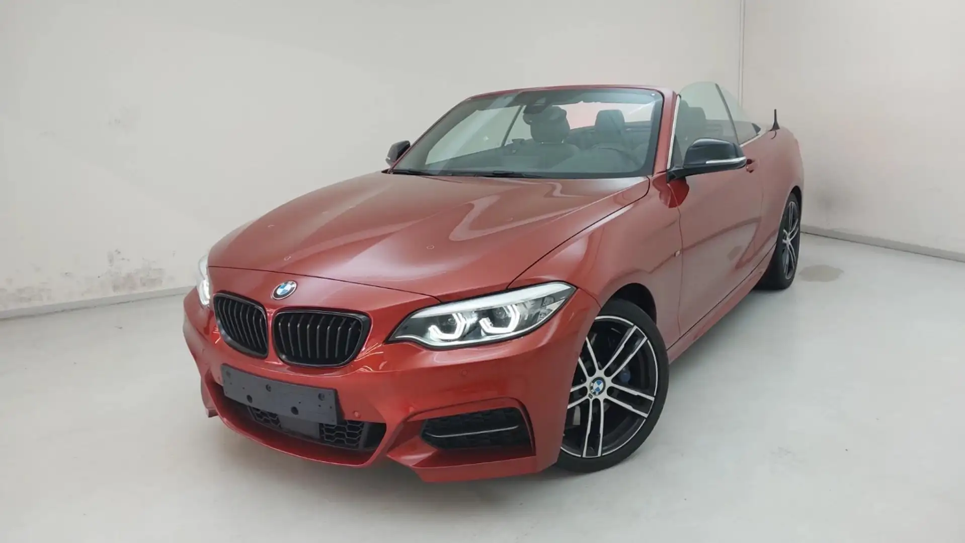 BMW 240 Mi Cabrio Oranje - 1