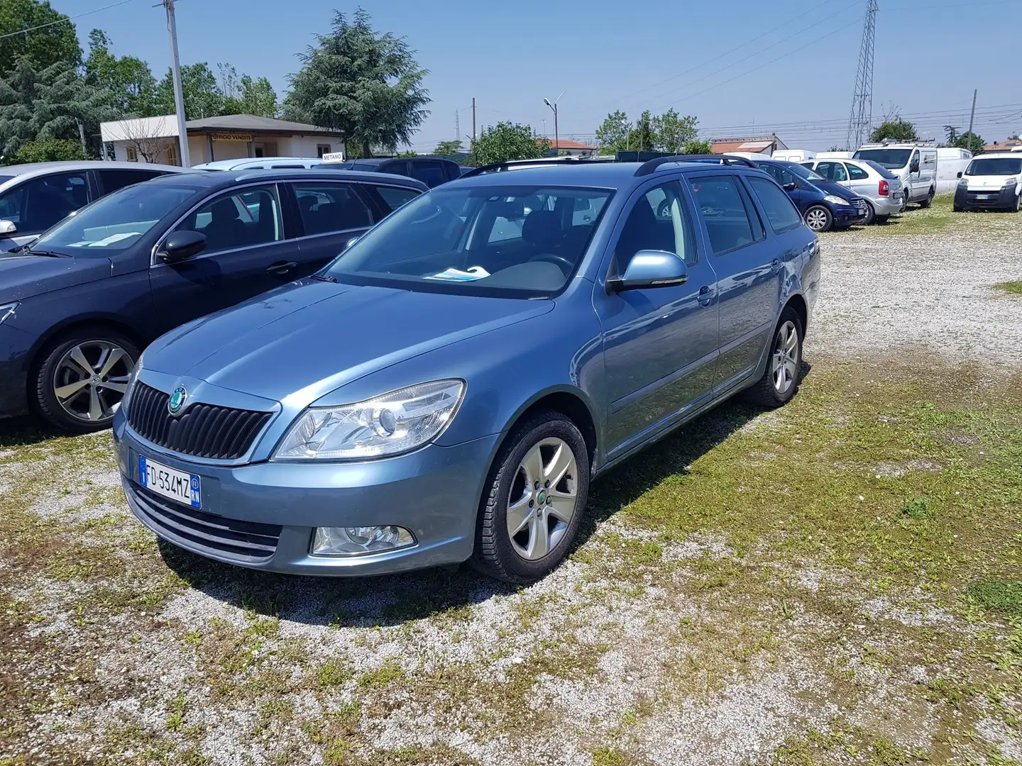 Skoda Octavia Octavia Wagon 1.6 Tdi 4x4 Ambition Blu/Azzurro - 1