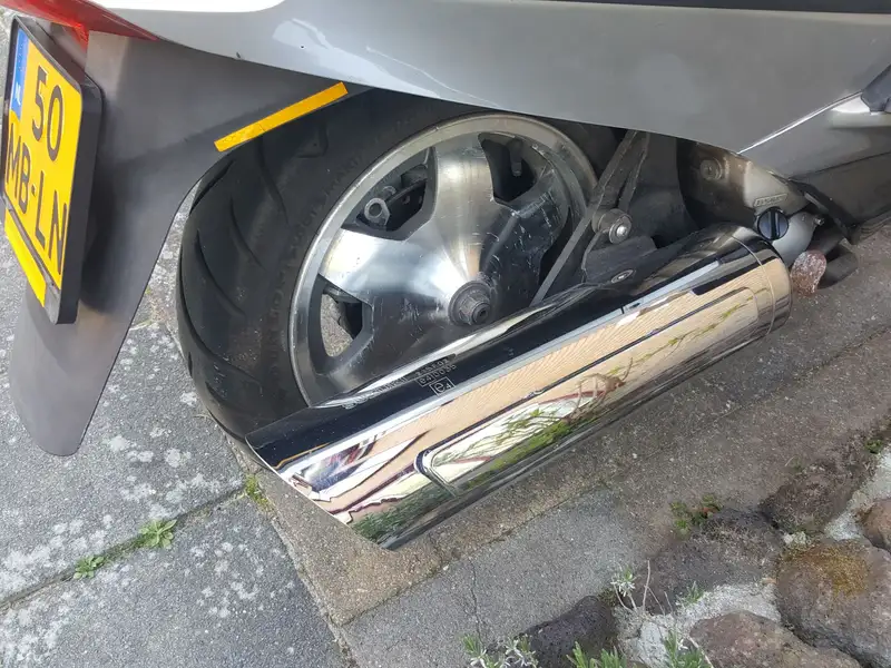 Suzuki BURGMAN 400 - foto 8