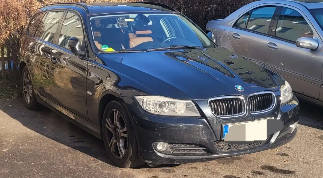 BMW 320