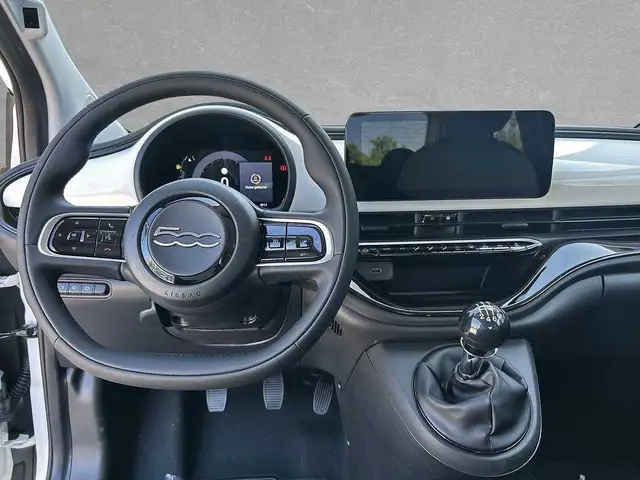 Fiat 500 view 9