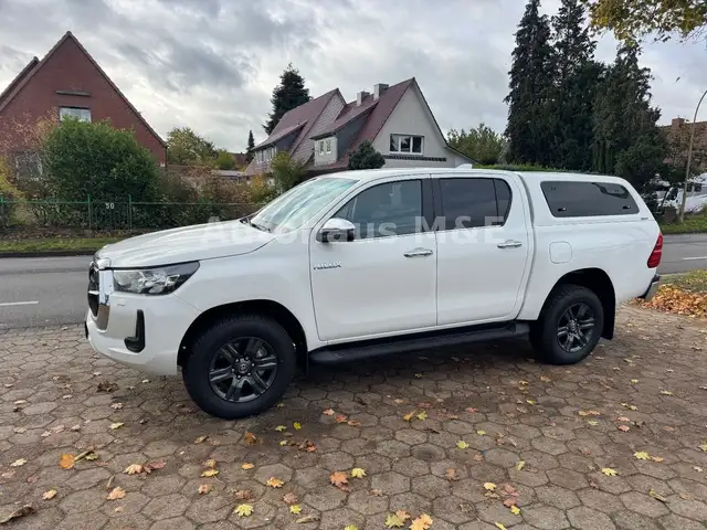 Toyota Hilux 2.8 Comfort DoubleCab Aut MY25*Hardtop+AHK