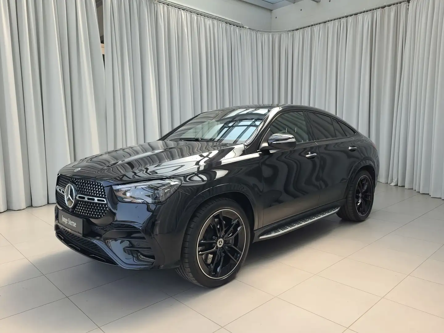 Mercedes-Benz GLE 450 d 4MATIC Coupé Winterp. HUD Standh. Czarny - 2
