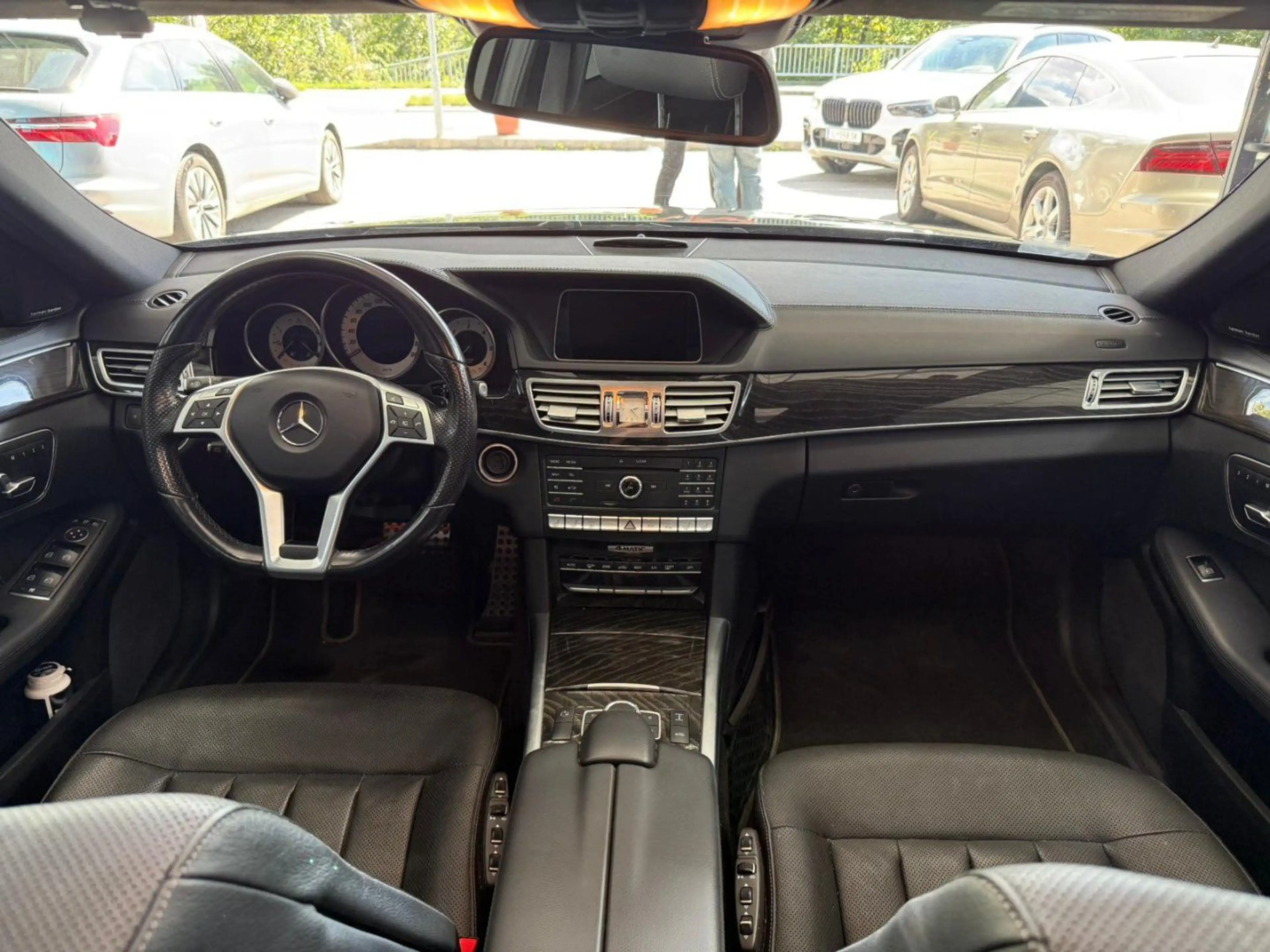 Mercedes-Benz E 350 BlueTEC 4Matic Avantgarde — photo 10