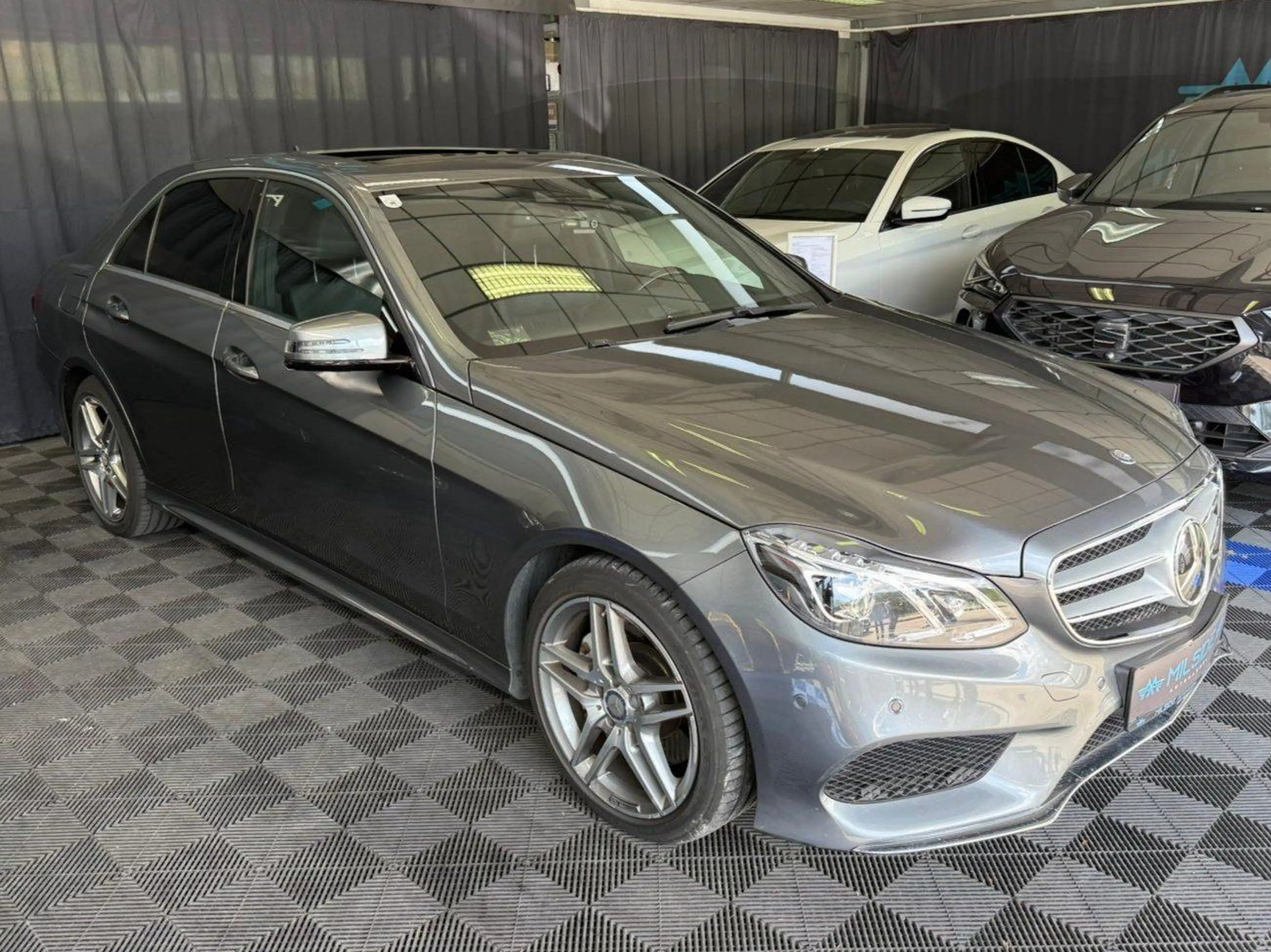 Mercedes-Benz E 350 BlueTEC 4Matic Avantgarde