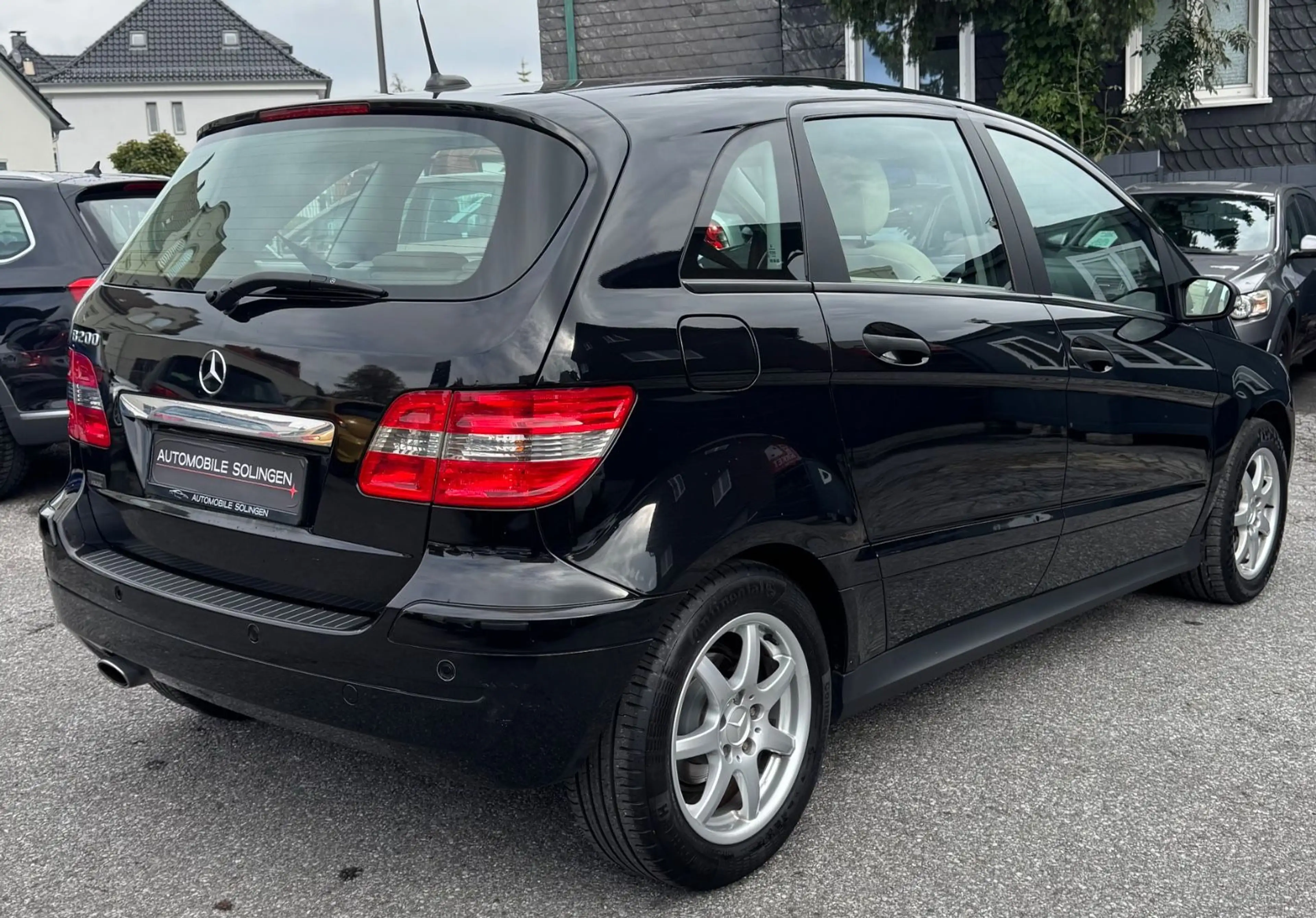 Mercedes-Benz B 200 Automatik PDC+KLIMA+WKR+ZV+EFH+BT+ — photo 3