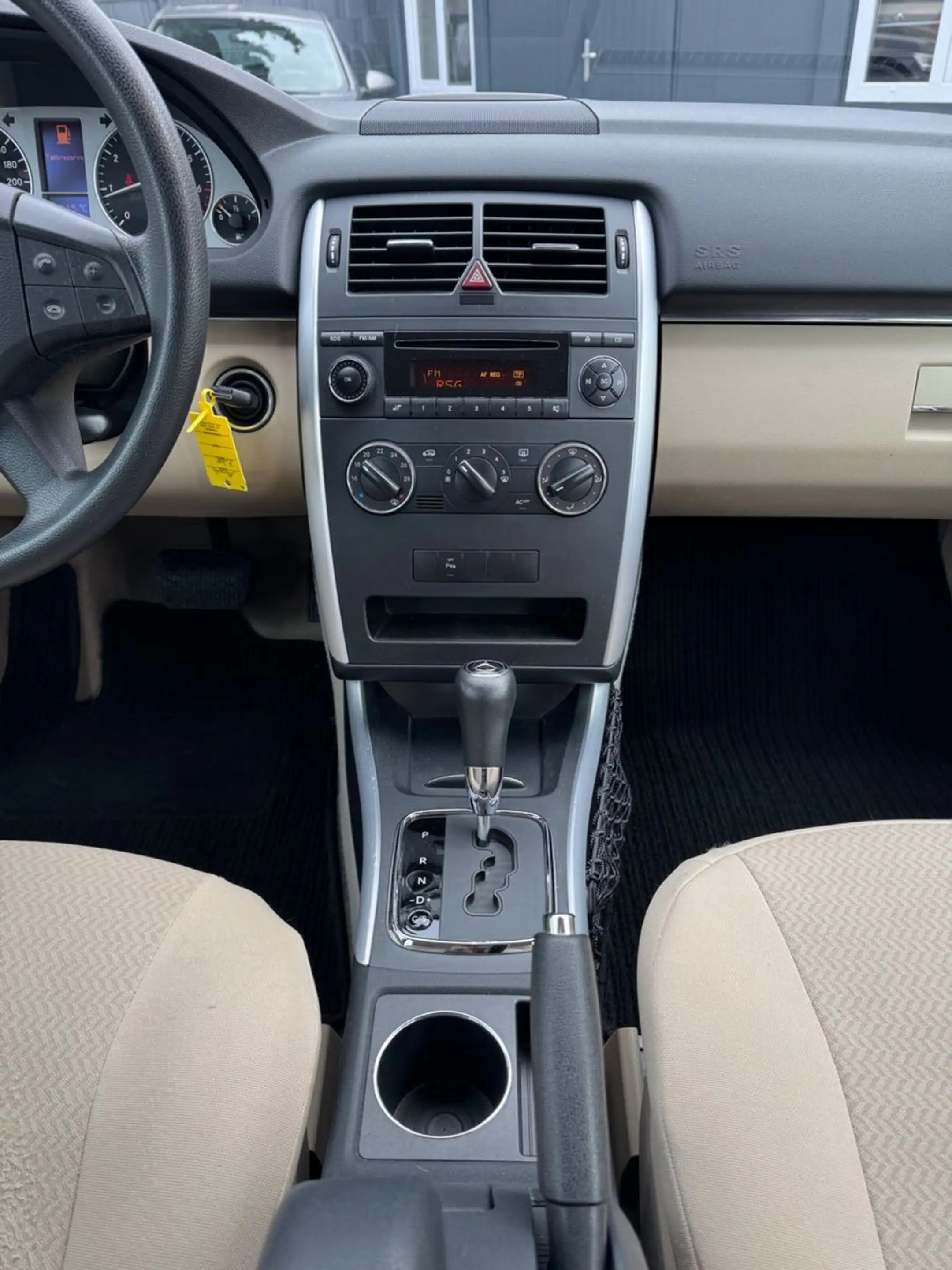 Mercedes-Benz B 200 Automatik PDC+KLIMA+WKR+ZV+EFH+BT+ — photo 10