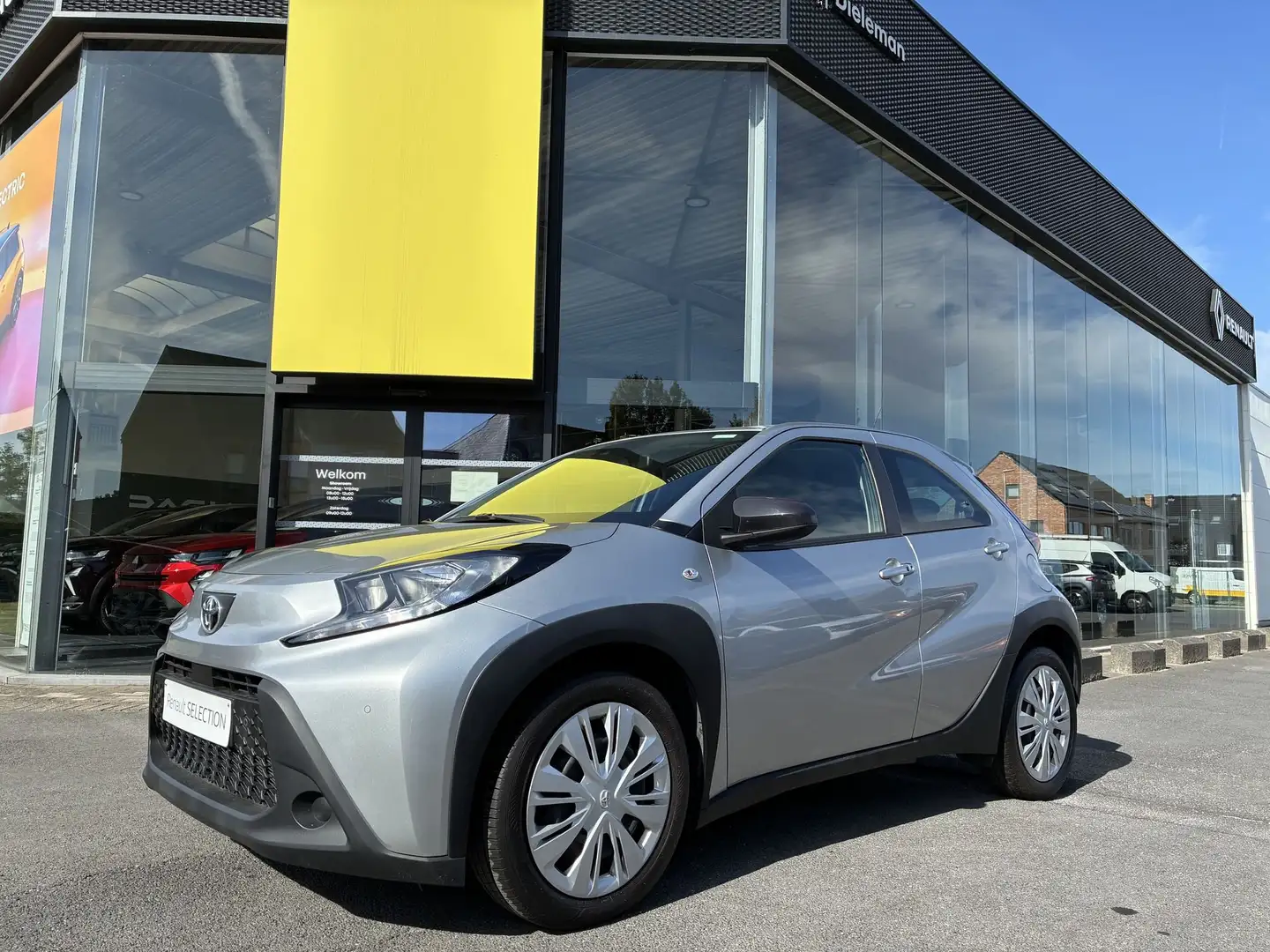 Toyota Aygo VVT-i Grijs - 1