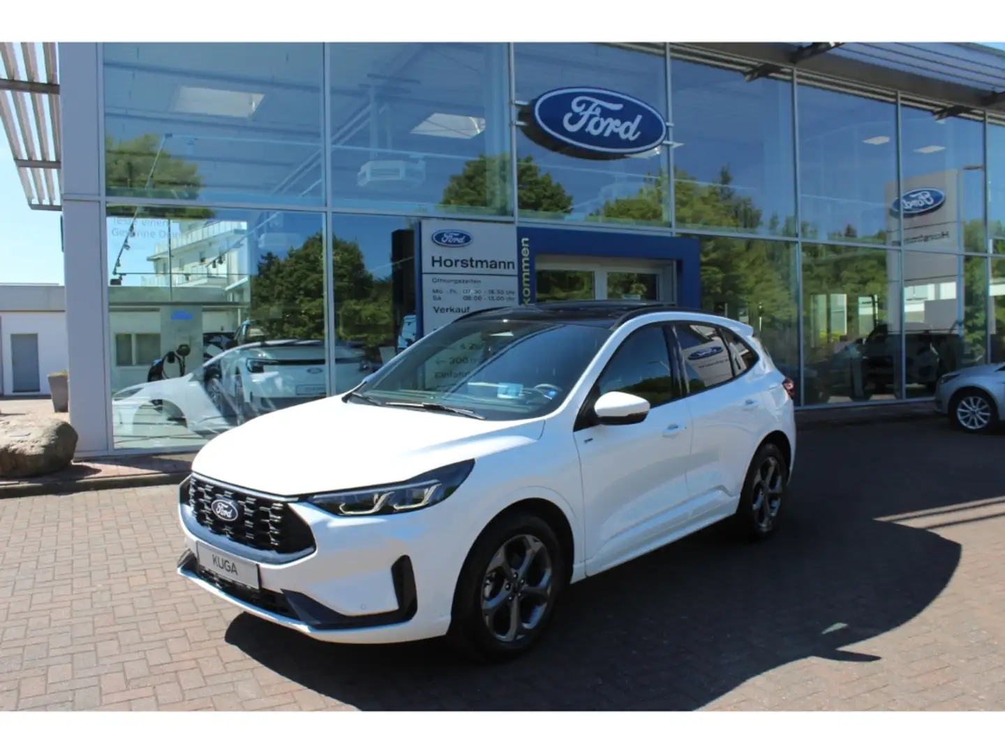 Ford Kuga ST-LINE, PANO, LED, AHK, BEH. WSS & SITZE,RFK Weiß - 1
