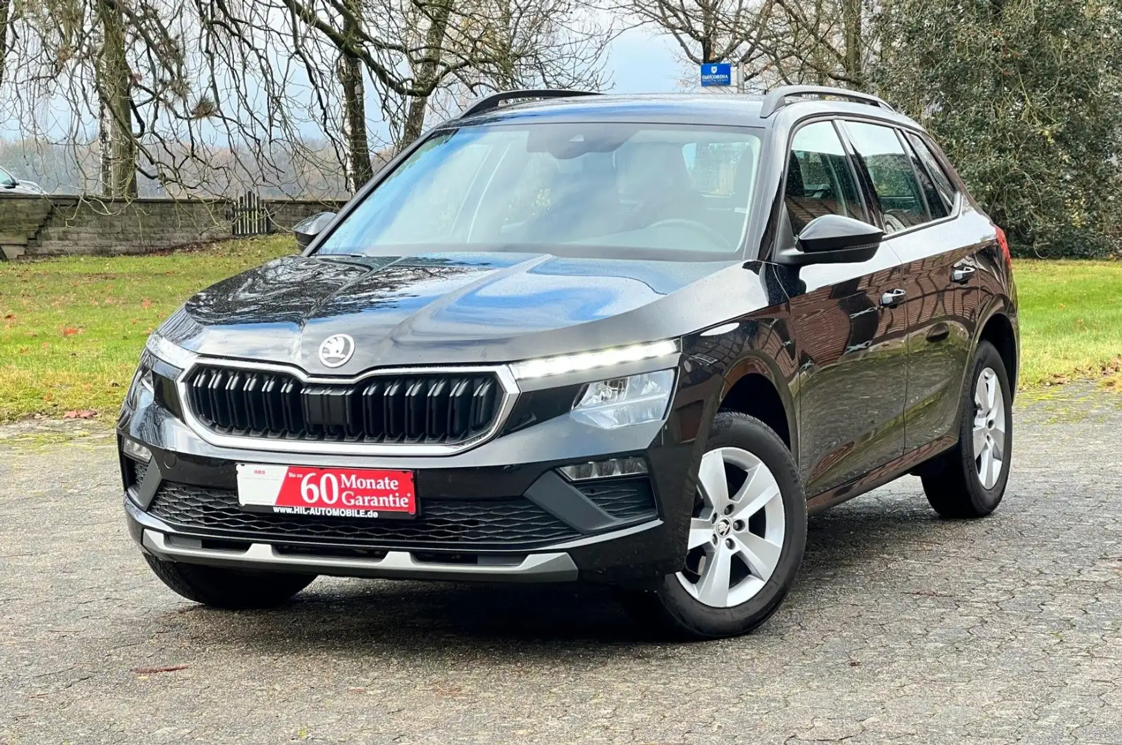 Skoda Kamiq Selection Schwarz - 1
